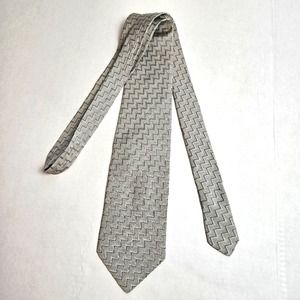 Boss Hugo Boss Men's Silk Blend Gray Silver Zigzag Graphic Tie